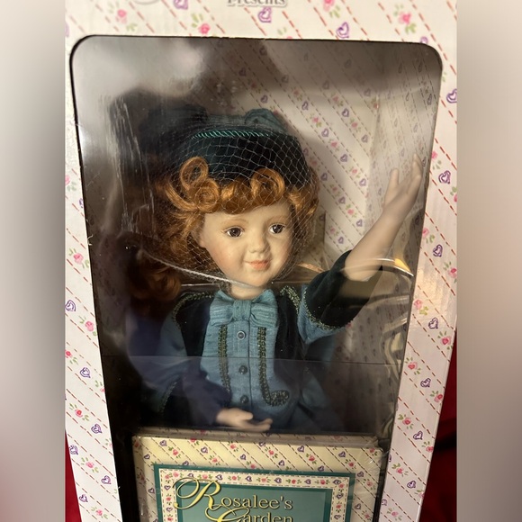 Heart strings Galleries Sweet Dreams Angel Doll by Artist Cindy McClure Rosalee - Picture 2 of 12